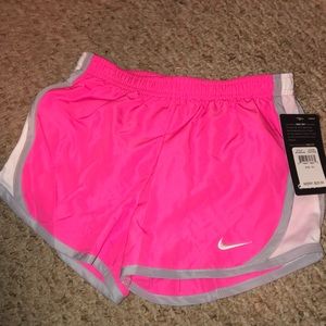 Nike shorts for little girls